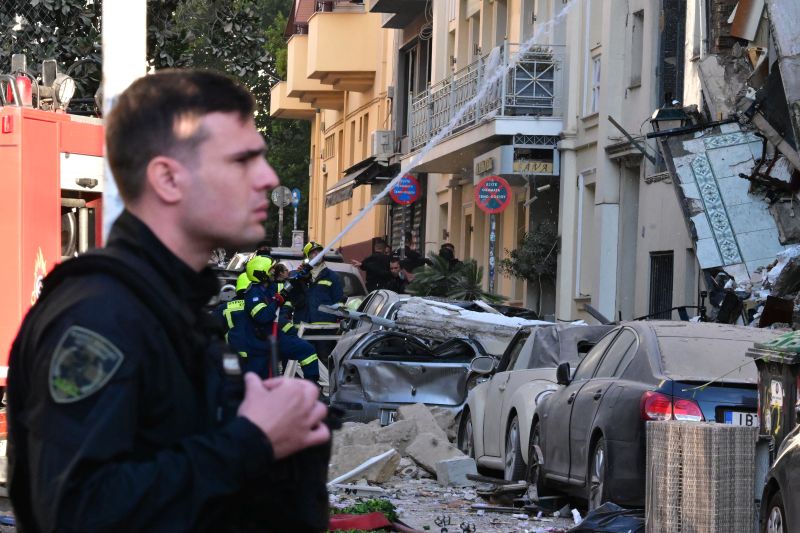 plaka-katarreusi-ktiriou-meta-apo-ekrixi__13_