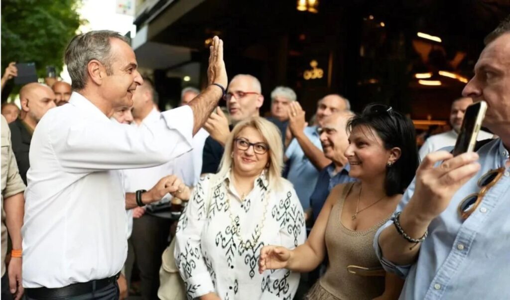 Greece’s ruling party struggles to win back undecided “blue” voters
