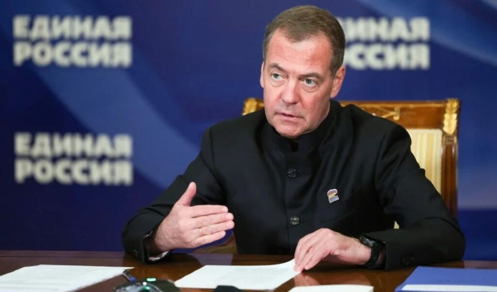 Medvedev blasts Merz: “Most useless chancellor in German history – get rid of him”