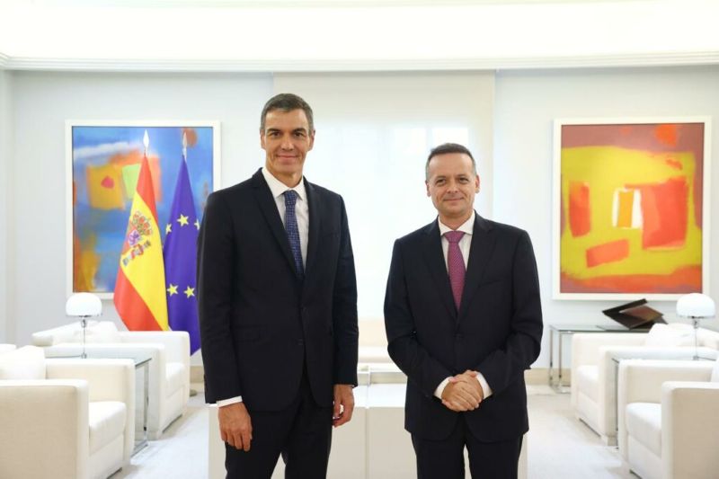 sanchez-doukas-vraveio-1