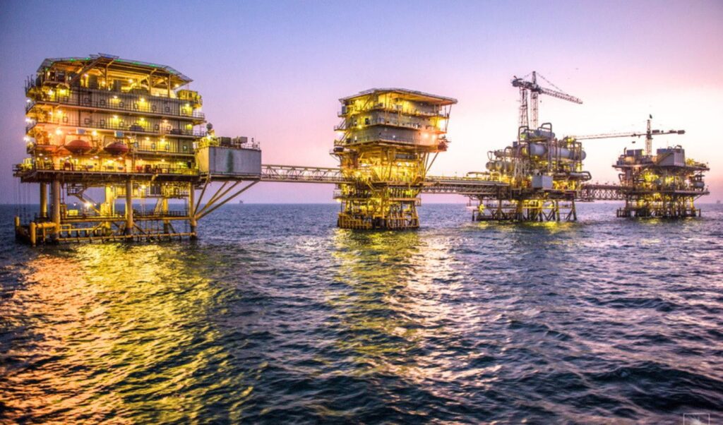 Saudi Aramco freezes oil deliveries to European refineries after drone attack on East-West pipeline