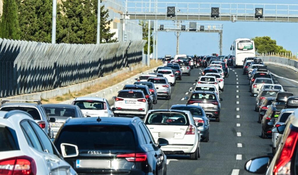 Vehicle road tax debt notices: last chance by October 30