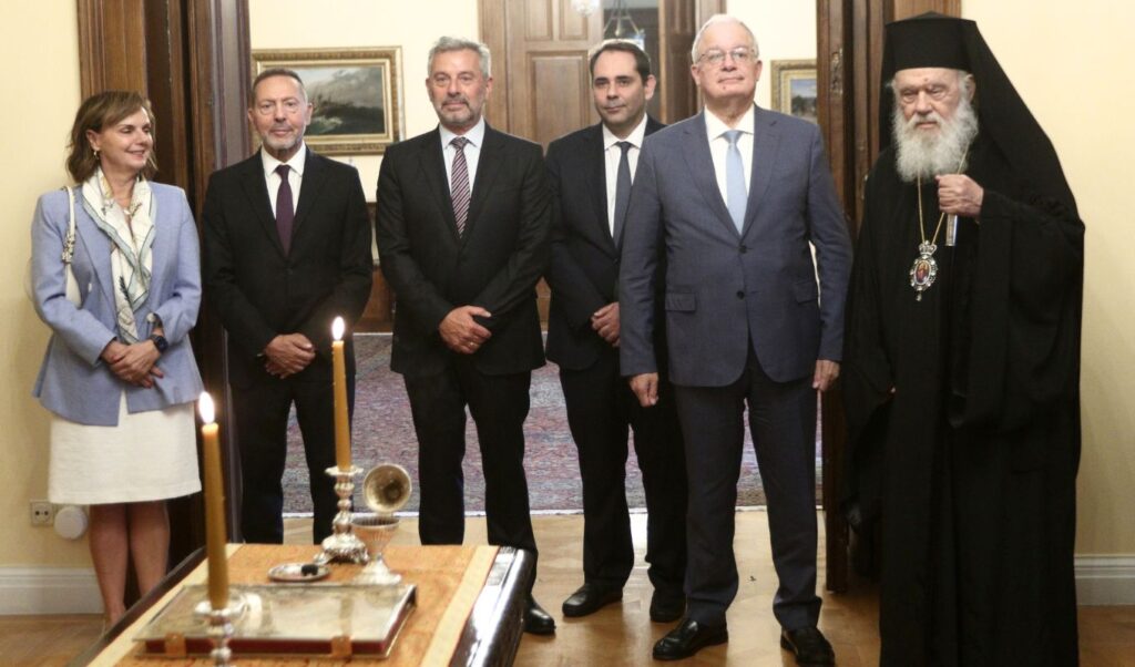 Bank of Greece swears in new deputy governor Dimitrios Tsomocos