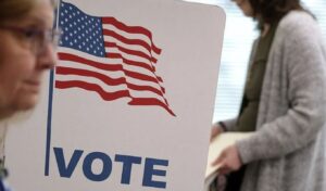 Democrats sue to block armed federal agents at polling places