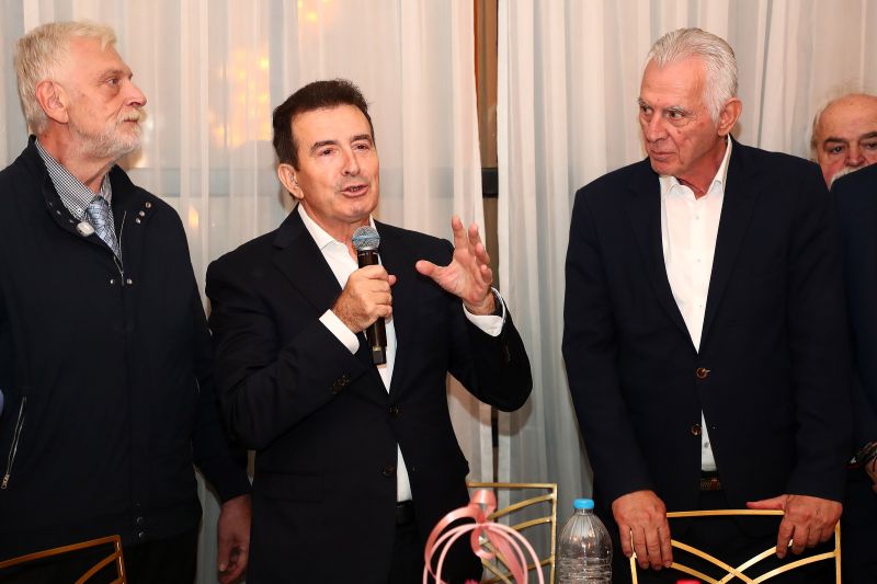 xrysoxoidis-politiki-sygkentrosi-4