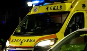 Serious motorcycle crash in Petroupoli leaves three injured