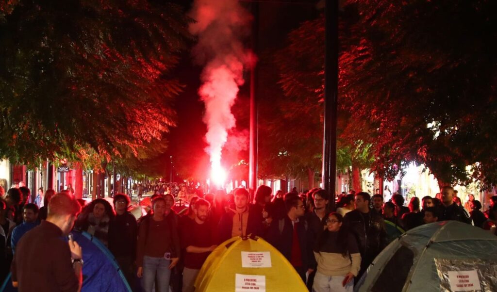 Greece Strike October 21: Transport Disruptions & 3,000 Police Deployed