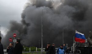 WSJ: Ukraine halts strikes on Russian oil refineries after Trump pressure