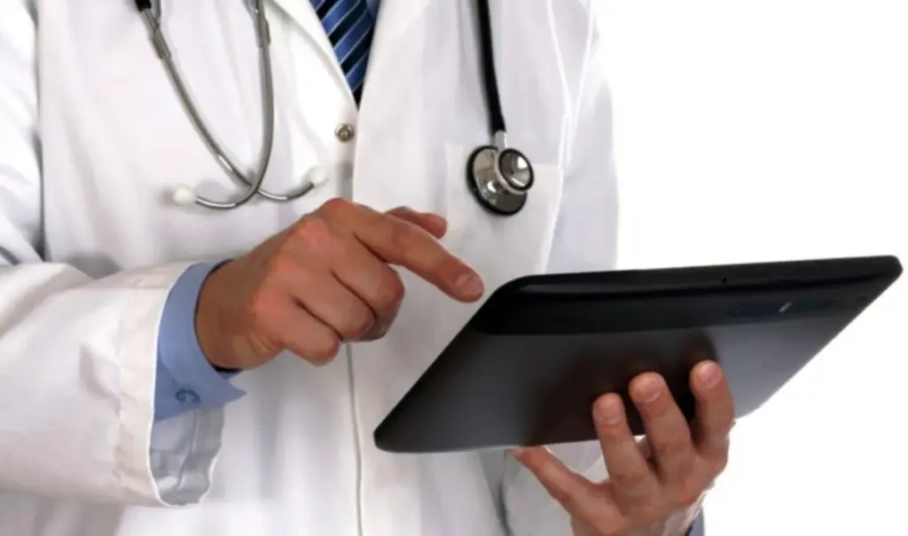 Greek gynecologist arrested for child pornography after NCMEC tip