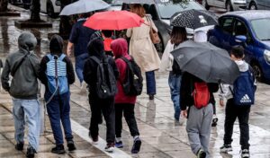 New storm front heading to Greece from Italy: Rain, thunderstorms and temperature drop expected
