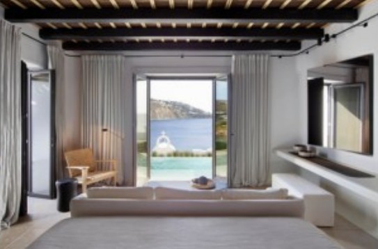 kalesma-mykonos-readers-1