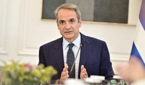 Mitsotakis Braces for French-Style Unrest, Opens Front Against Tsipras