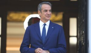 Mitsotakis’ bet on a tough winter: Support, reform & the 2027 roadmap
