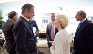 Mitsotakis at EU Summit: Pushing for fiscal flexibility on energy costs