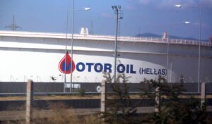 Motor Oil reports workplace incident: 2 workers injured during maintenance