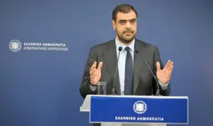 Marinakis: Greece-Cyprus power cable will move forward, no tensions expected
