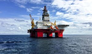 Oil price rally: Brent surges past $105 amid Strait of Hormuz attacks and Hurricane Isaias