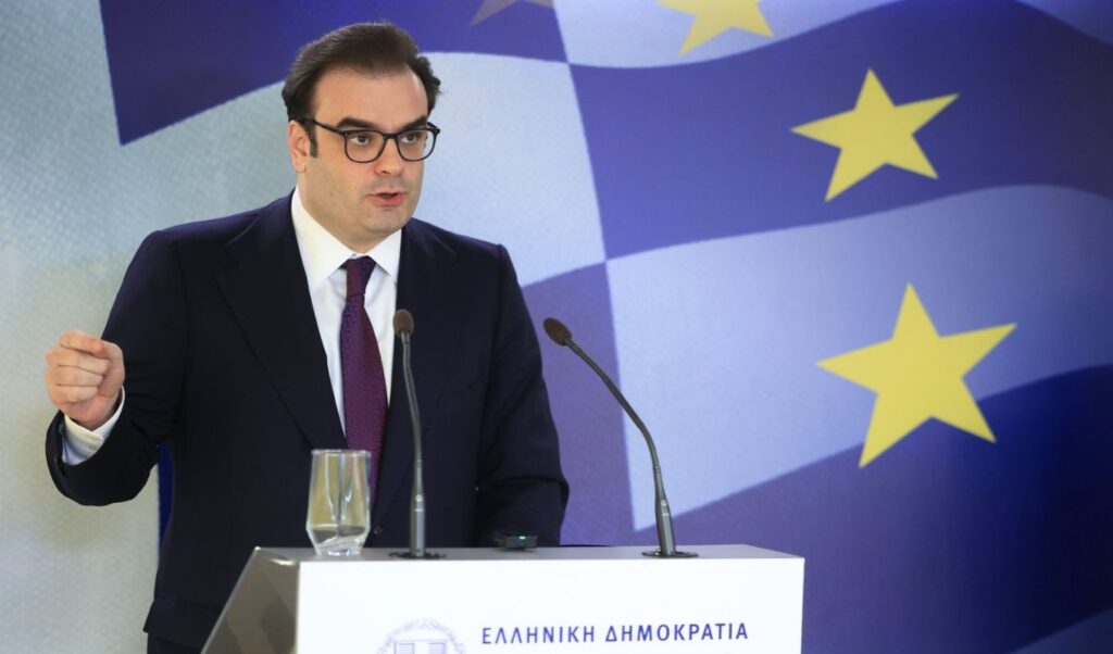 Greece 2027 Budget: Tax cuts and wage hikes to boost household income