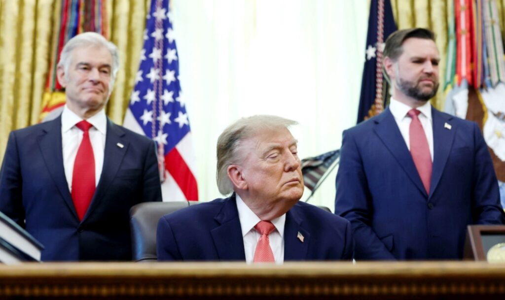 Trump offers up to $30,000 rewards for reporting government fraud