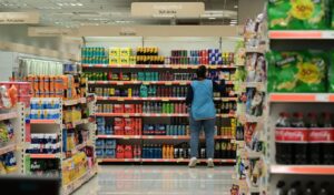 EFET finds added sugars in “100% natural juices” — enhanced food controls launched